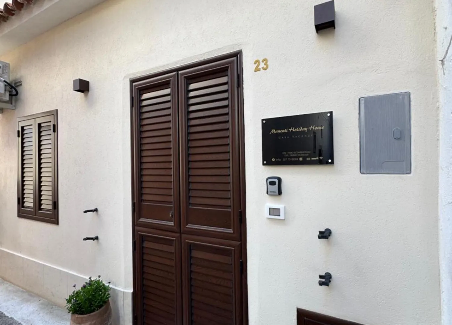Manenti Holiday House Νότο Ιταλία